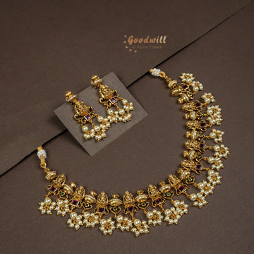 UNEVEN ELEGANT DROPLET NECKLACE SET