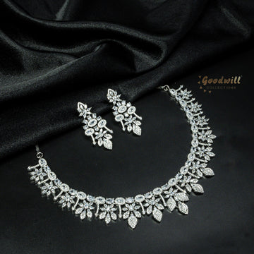 SILVER AD STONE NECKLACE SET 4