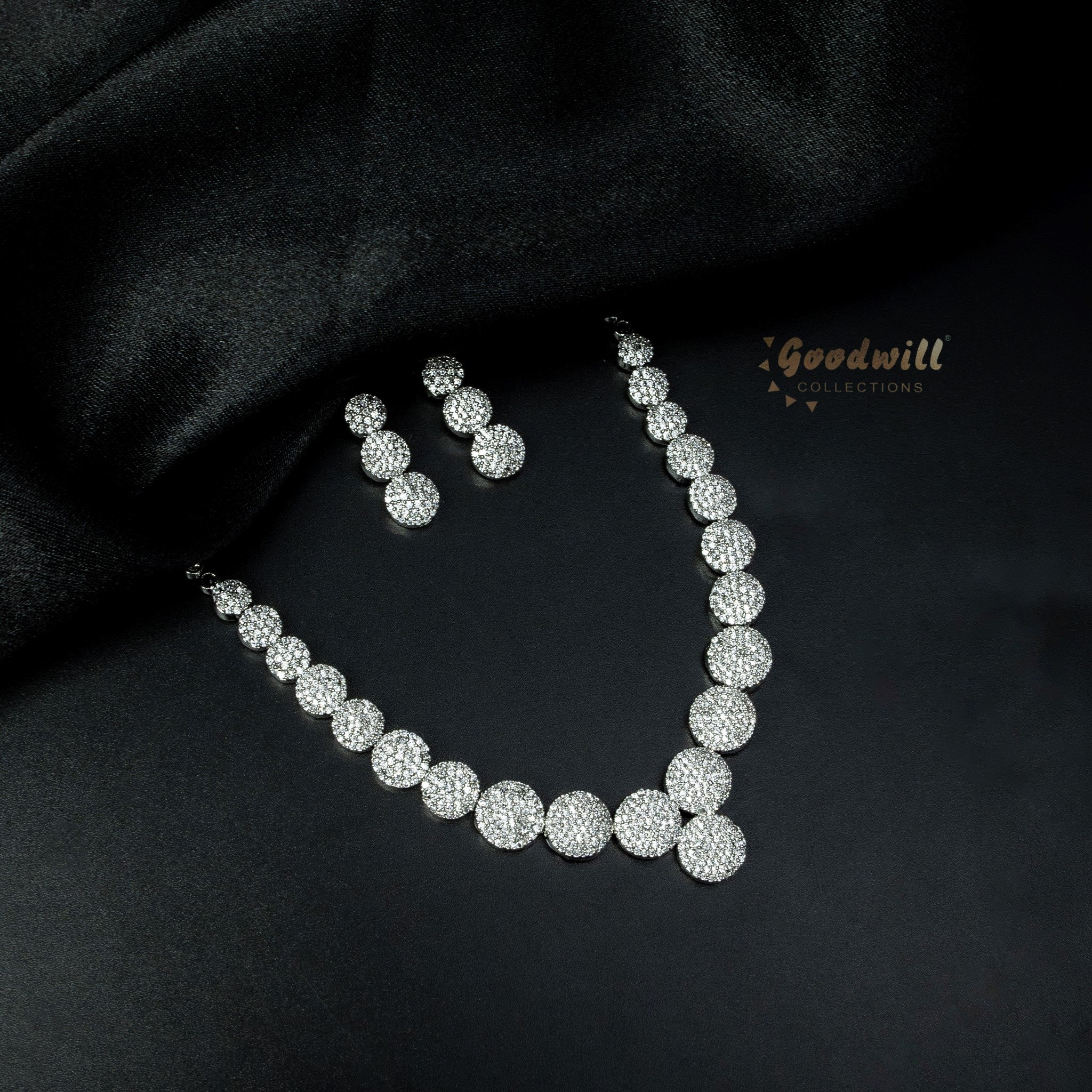SILVER AD STONE NECKLACE SET 2