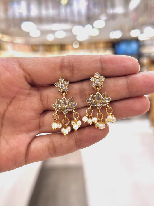 WHITE STONE THAMARA PENDANT NECKLACE SET