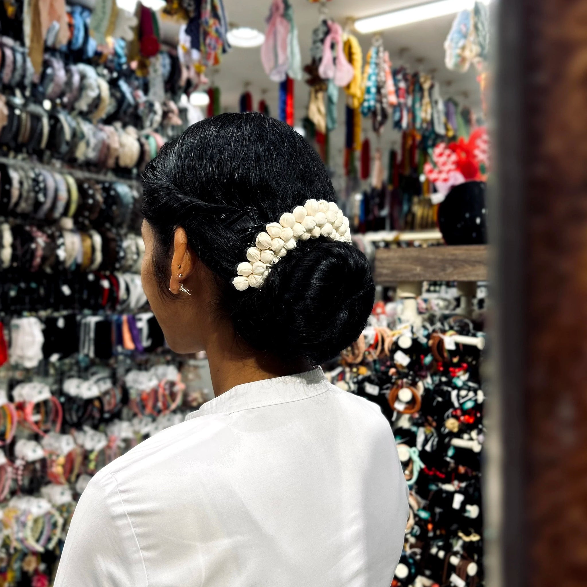 ARTIFICIAL JASMINE HAIR BUN ACCESSORY 1