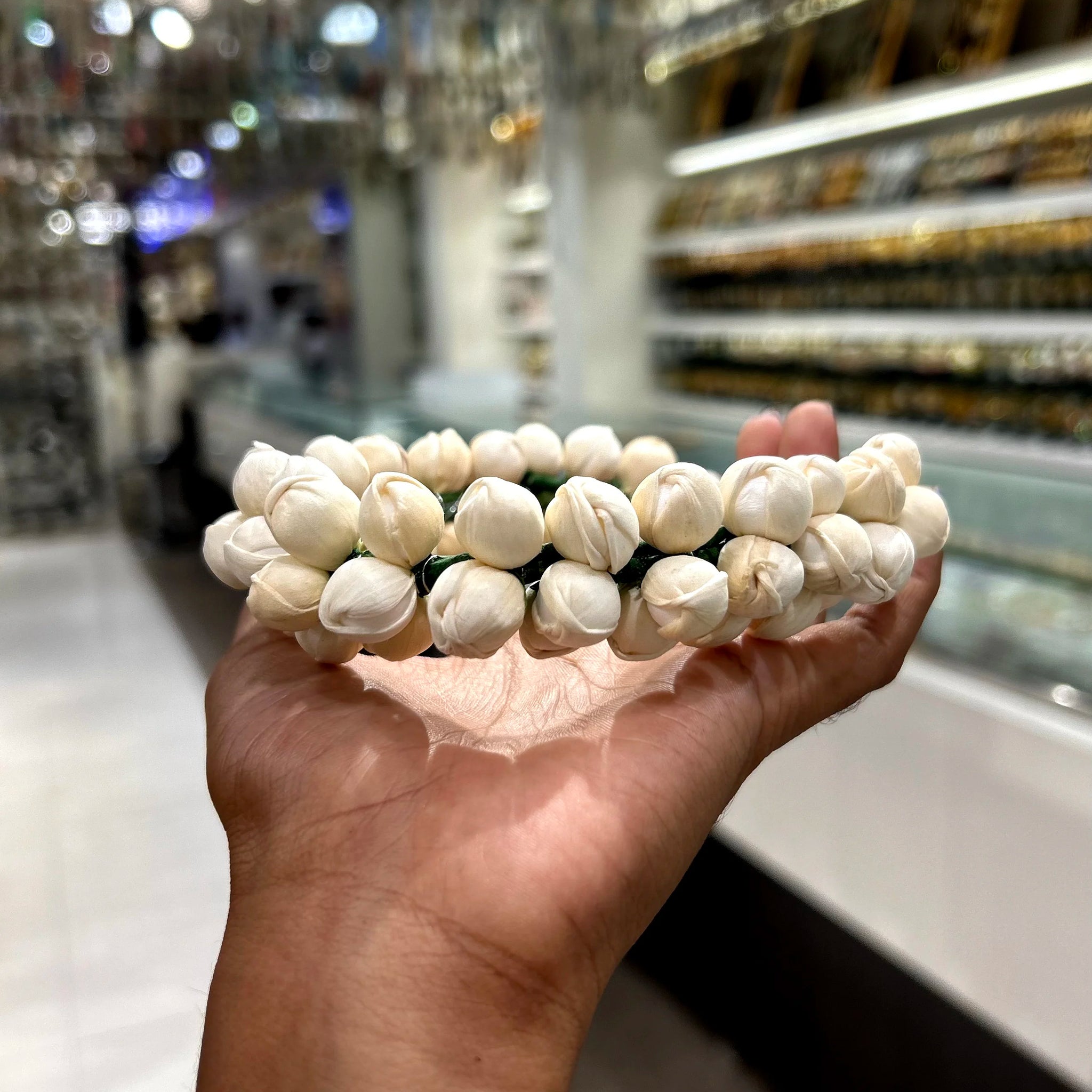 ARTIFICIAL JASMINE HAIR BUN ACCESSORY 2
