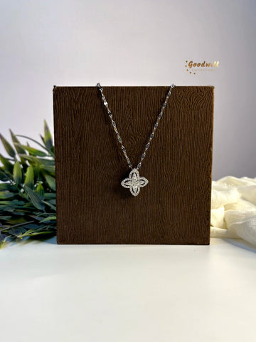SIMPLE FLOWER PENDANT NECKLACE