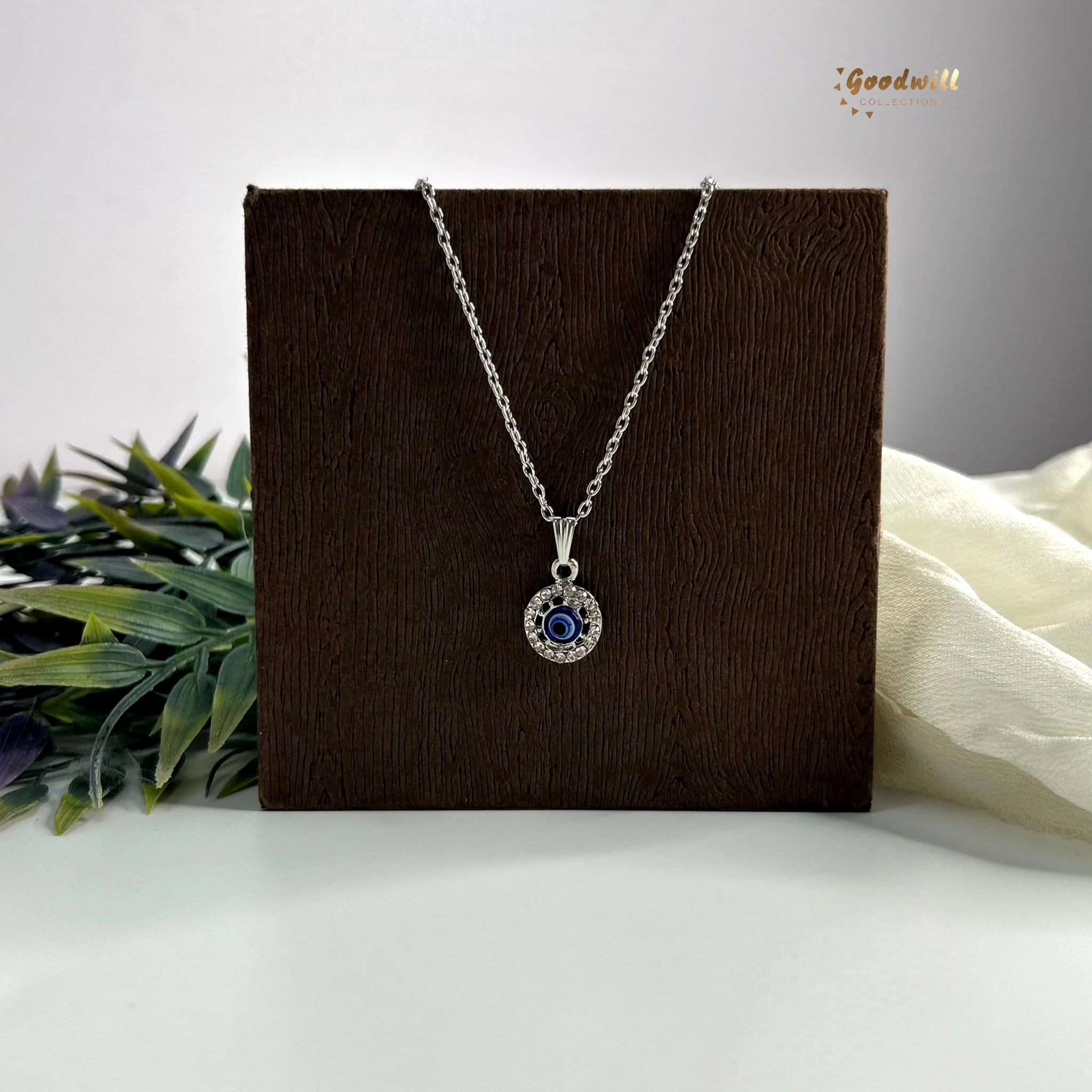EVIL EYE PENDANT NECKLACE