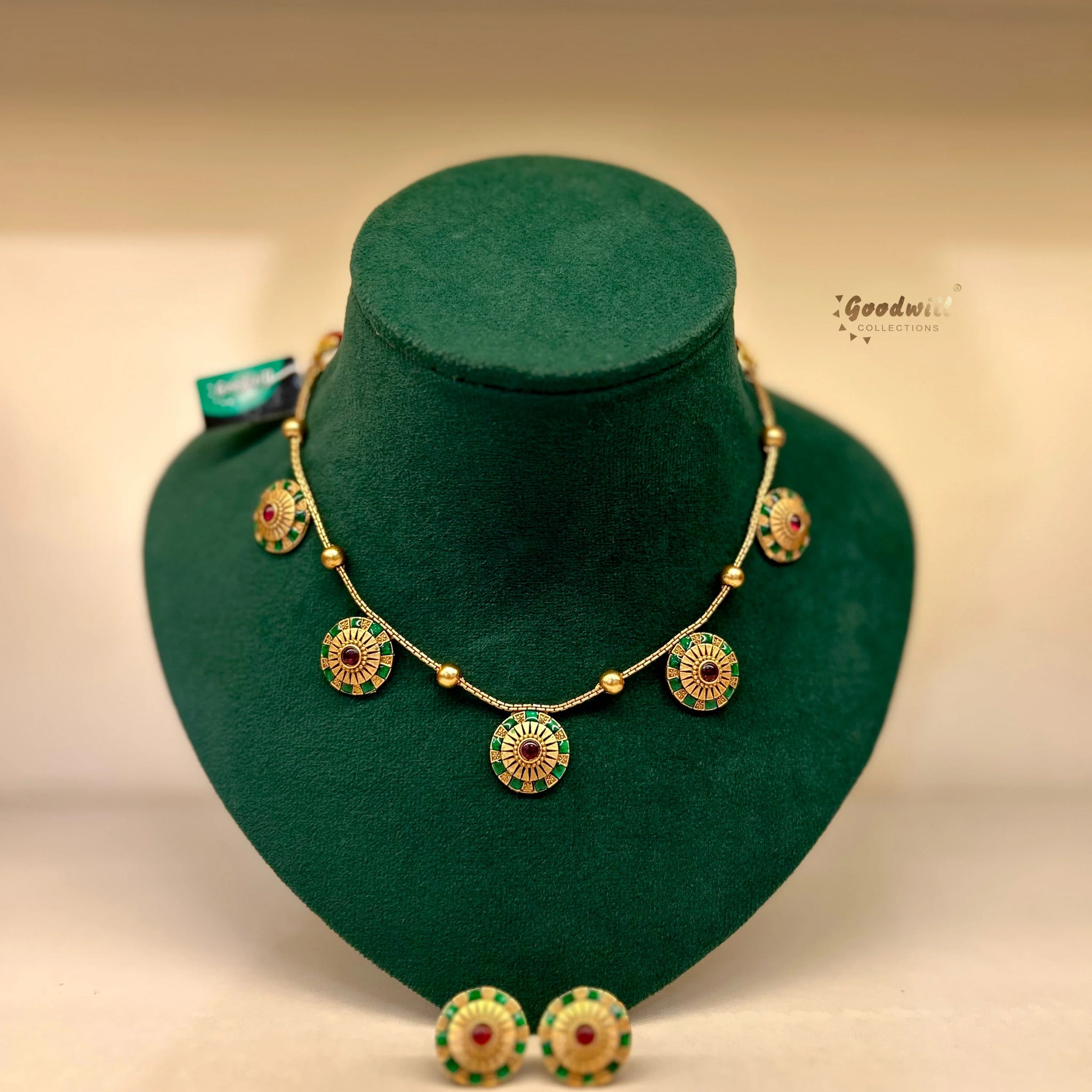 MULTICOLOR CIRCLE DESIGN NECKLACE SET