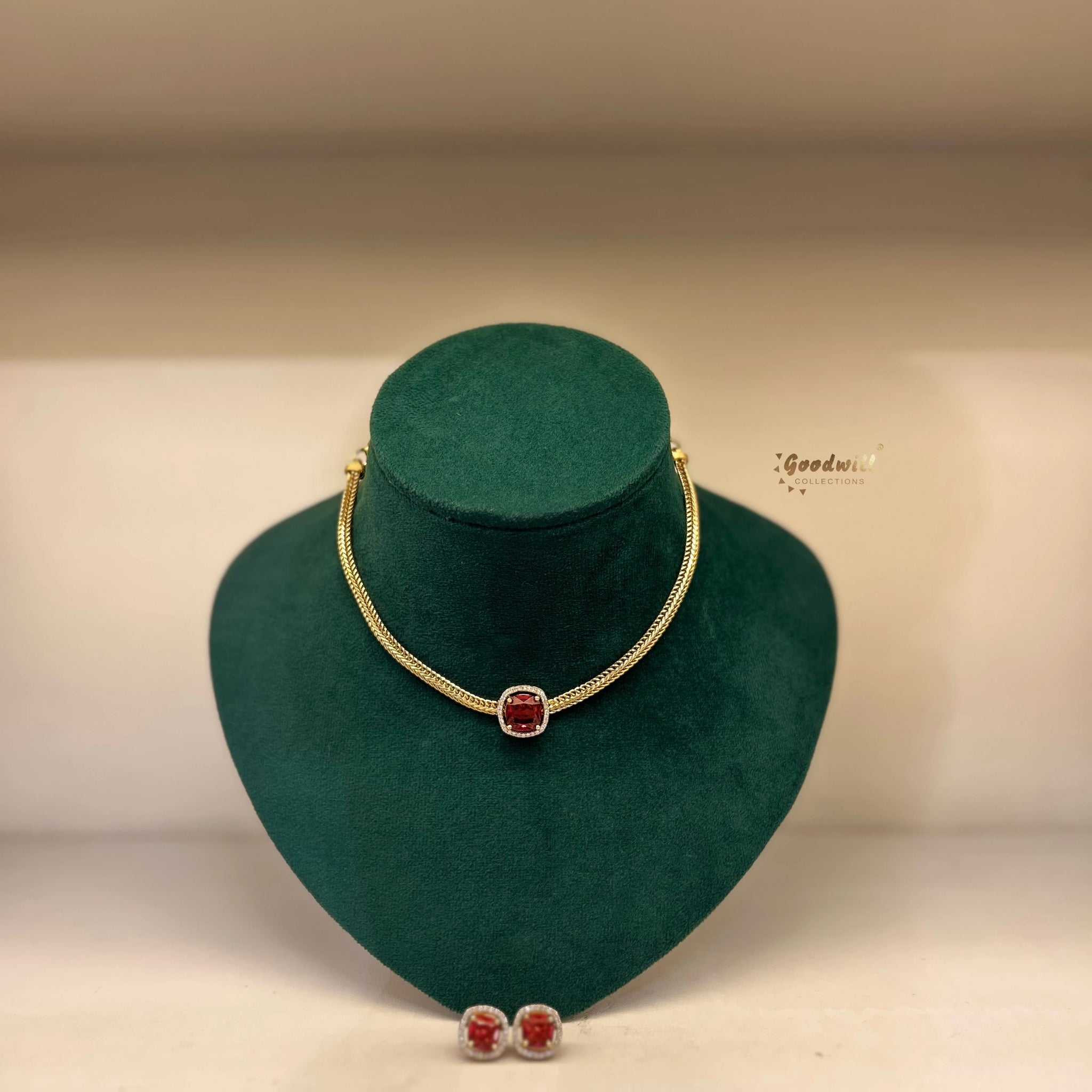 SQUARE STONE PENDANT SET