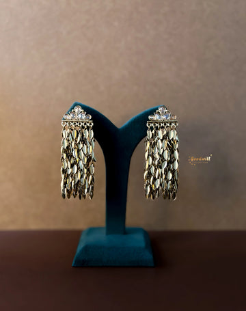 GOLDEN LEAF TASSEL EARRINGS