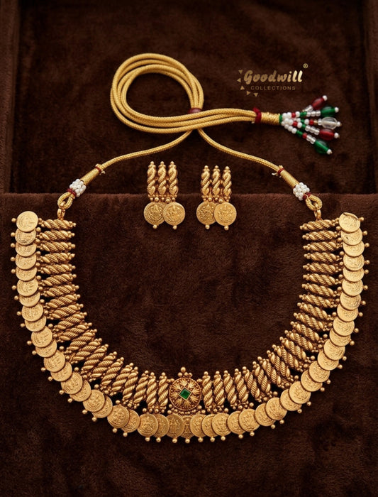 TRADITIONAL COIN NECKLACE SET 1