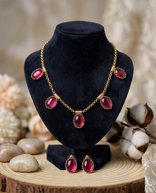 CLASSIC OVAL NECKLACE SET