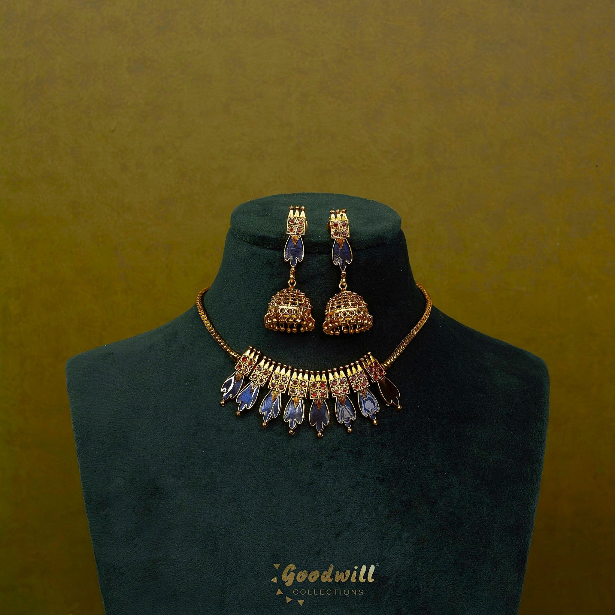 TRADITIONAL PALAKKA DESIGN NECKLACE SET 1