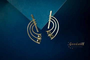 HANGING LAYER EARRINGS