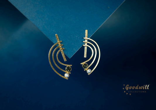 HANGING LAYER EARRINGS