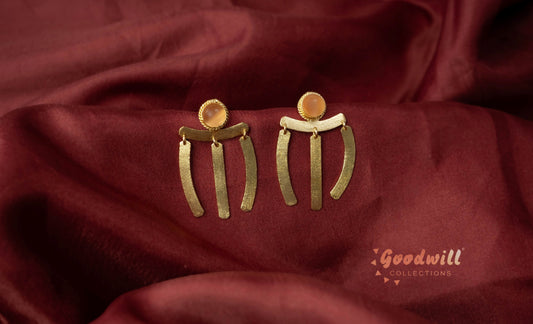 LAYER DROP GOLDEN HANGING EARRINGS