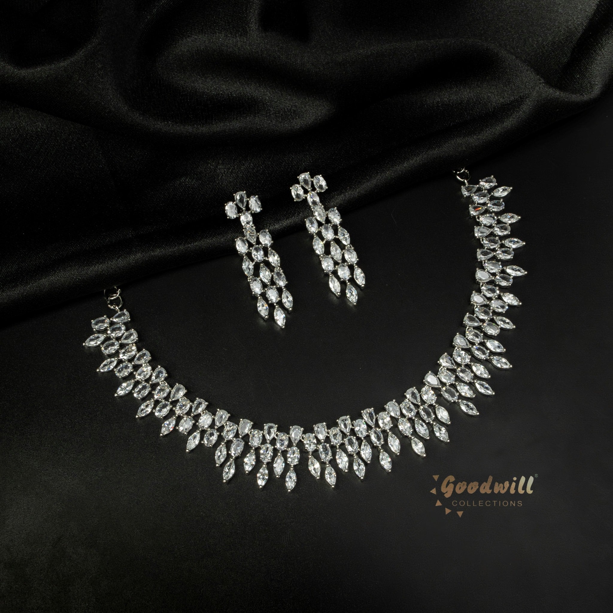 SILVER AD STONE NECKLACE SET 16