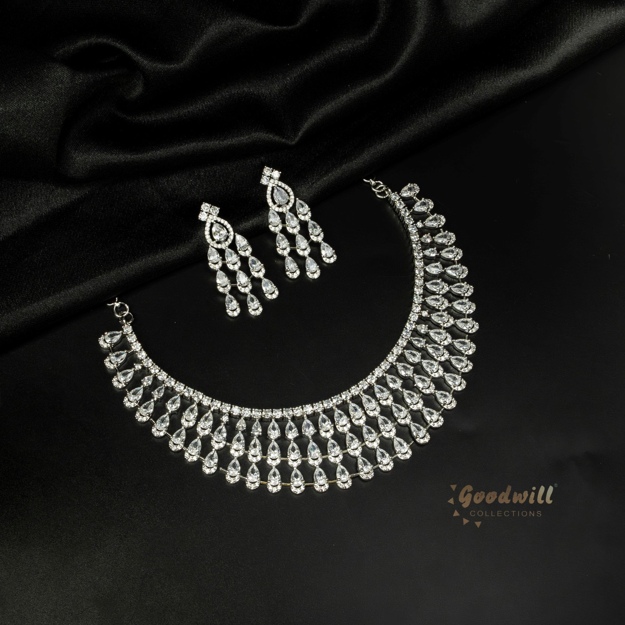 SILVER AD STONE NECKLACE SET 14