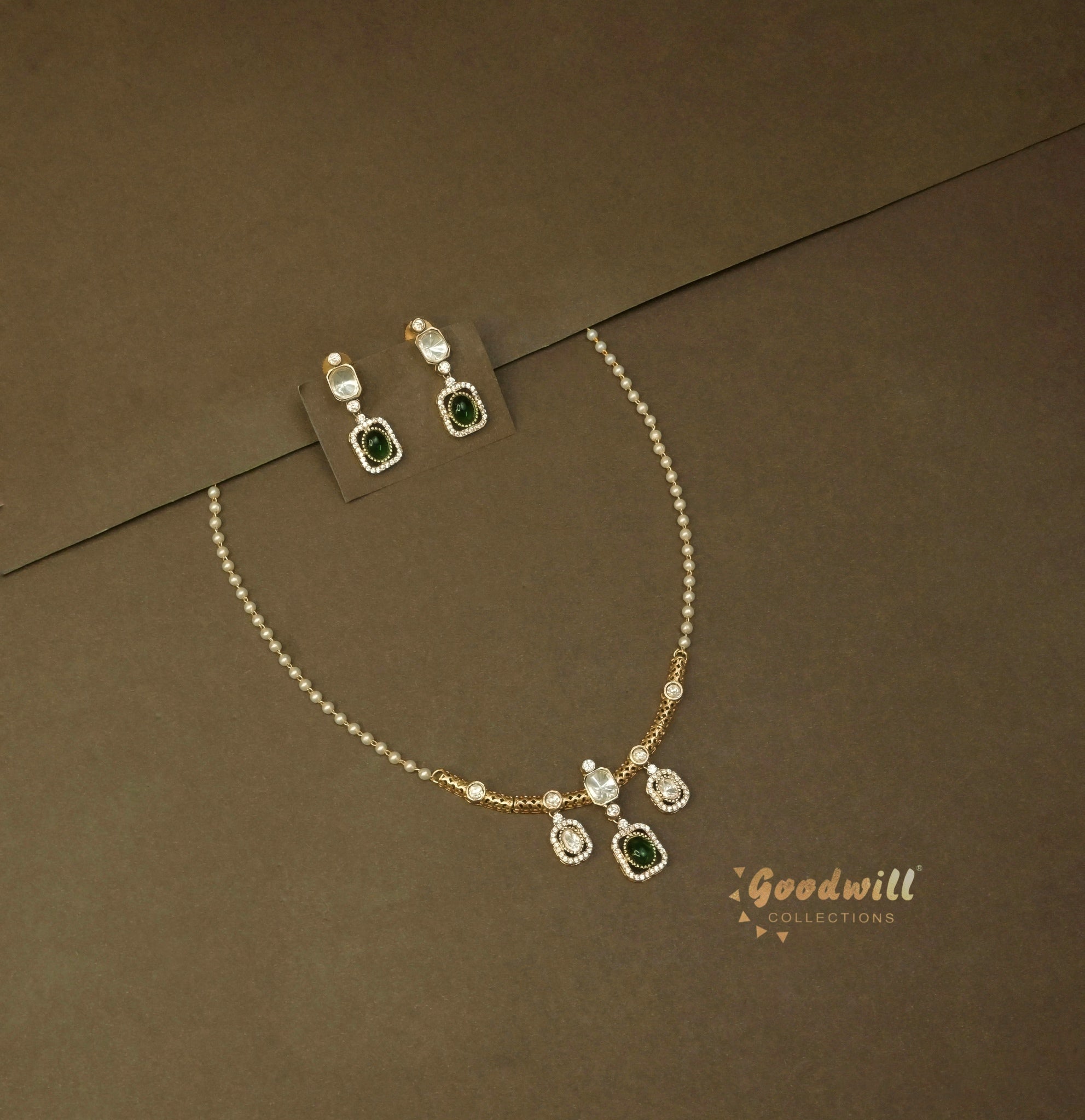 POLKI MINIMAL PENDANT NECKLACE SET 4