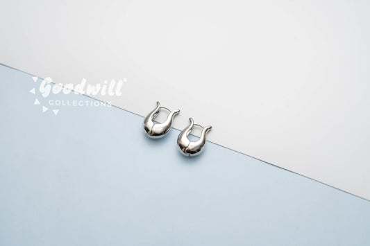 SILVER TEARDROP DESIGN HOOPS