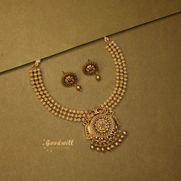TRADITIONAL PENDANT DROP NECKLACE SET