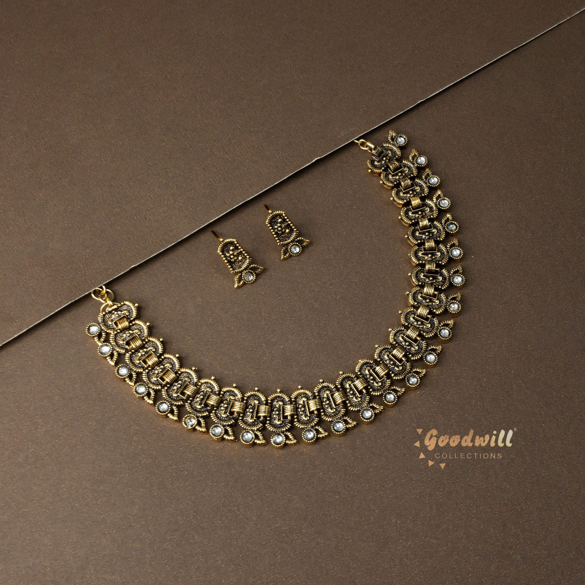 MEHENDI SINGLE LAYER NECKLACE SET
