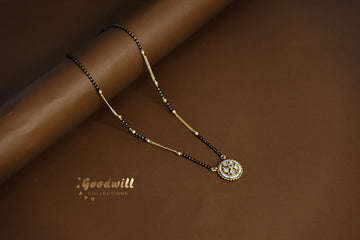 MANGALSUTRA WITH ROUND PENDANT