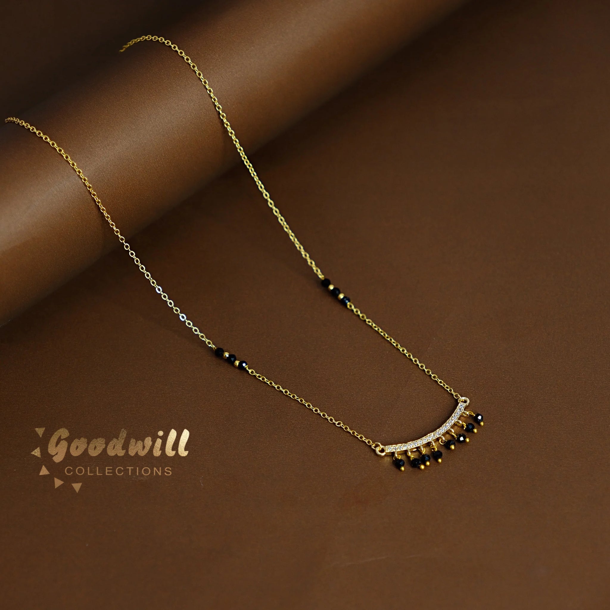 SIMPLE MODERN MANGALSUTRA