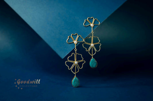 LONG FLOWER HANGING EARRINGS