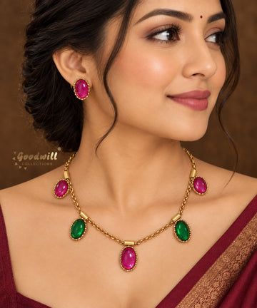 CLASSIC OVAL NECKLACE SET