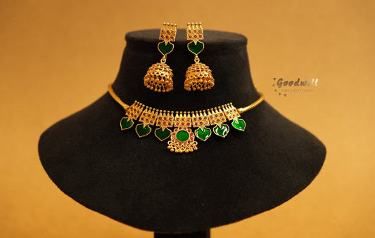 TRADITIONAL PALAKKA DESIGN NECKLACE SET 11