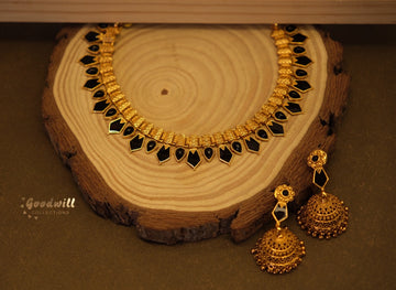 TRADITIONAL PALAKKA DESIGN NECKLACE SET 13