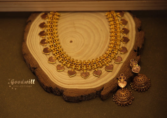TRADITIONAL PALAKKA DESIGN NECKLACE SET 14