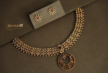 TRADITIONAL MINI FLOWER DESIGN PENDANT SET