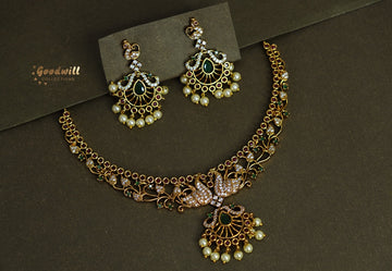 GOLDEN PEACOCK DESIGN NECKLACE SET