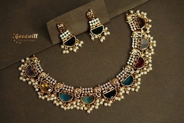 GOLDEN ELEPHANT TRUNK NECKLACE SET