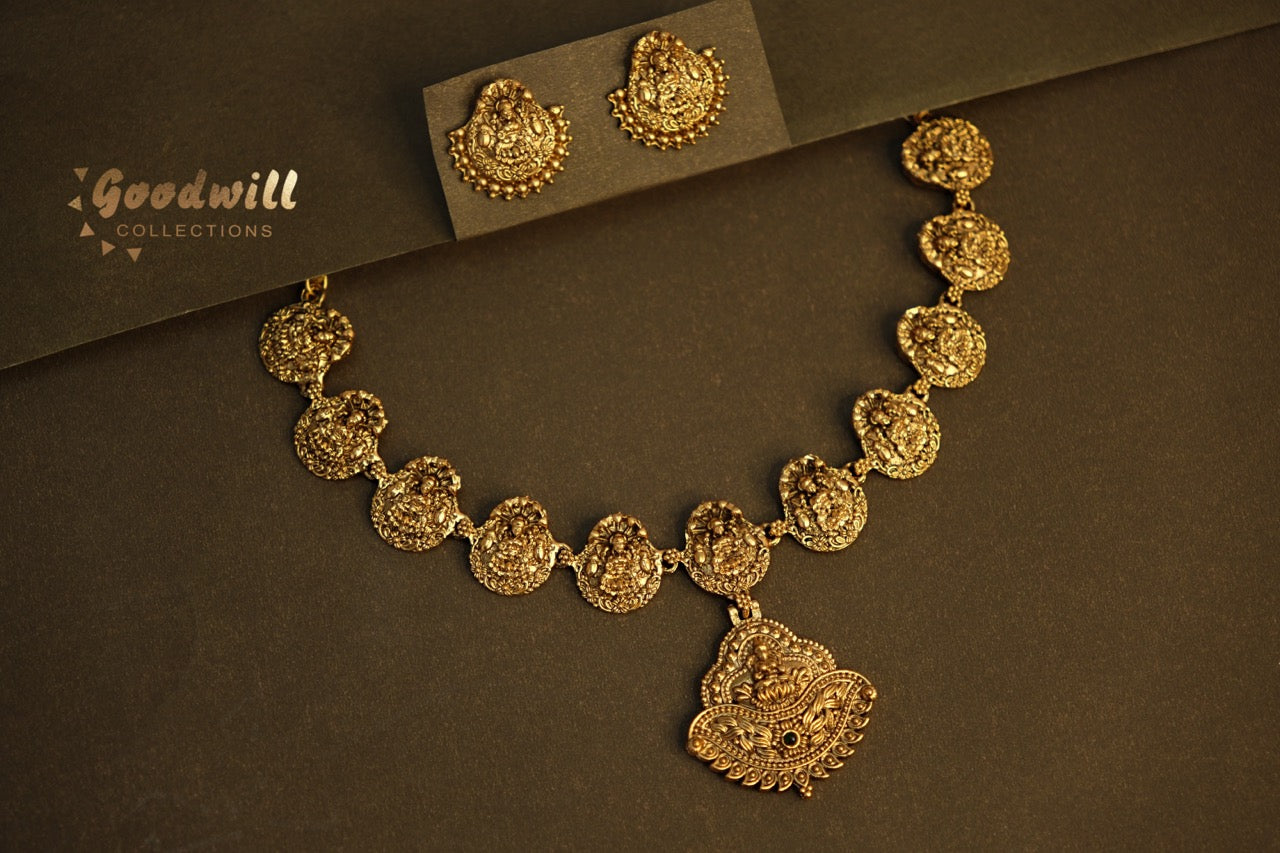 TRADITIONAL ANTIQUE NECKLACE WITH LAKSHMI DESIGN