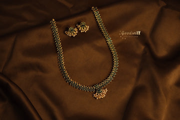 TRADITIONAL BEADED GREEN PALAKKA LONG CHAIN