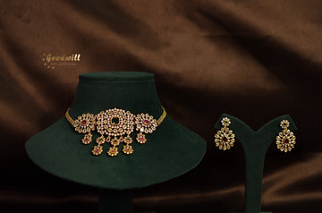 MULTI STONE DROP DESIGN CHOKER SET