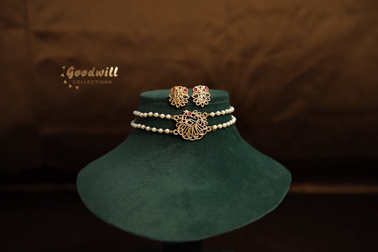 PEACOCK DESIGN TWO LAYER PEARL CHOKER SET