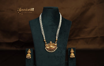 SWAN LAKSHMI LONG CHAIN
