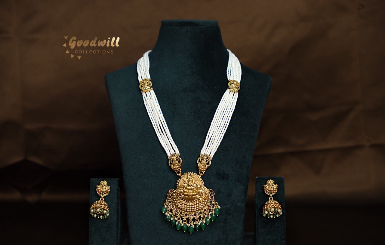 PEARL SUGAR BEAD LAKSHMI LONG CHAIN