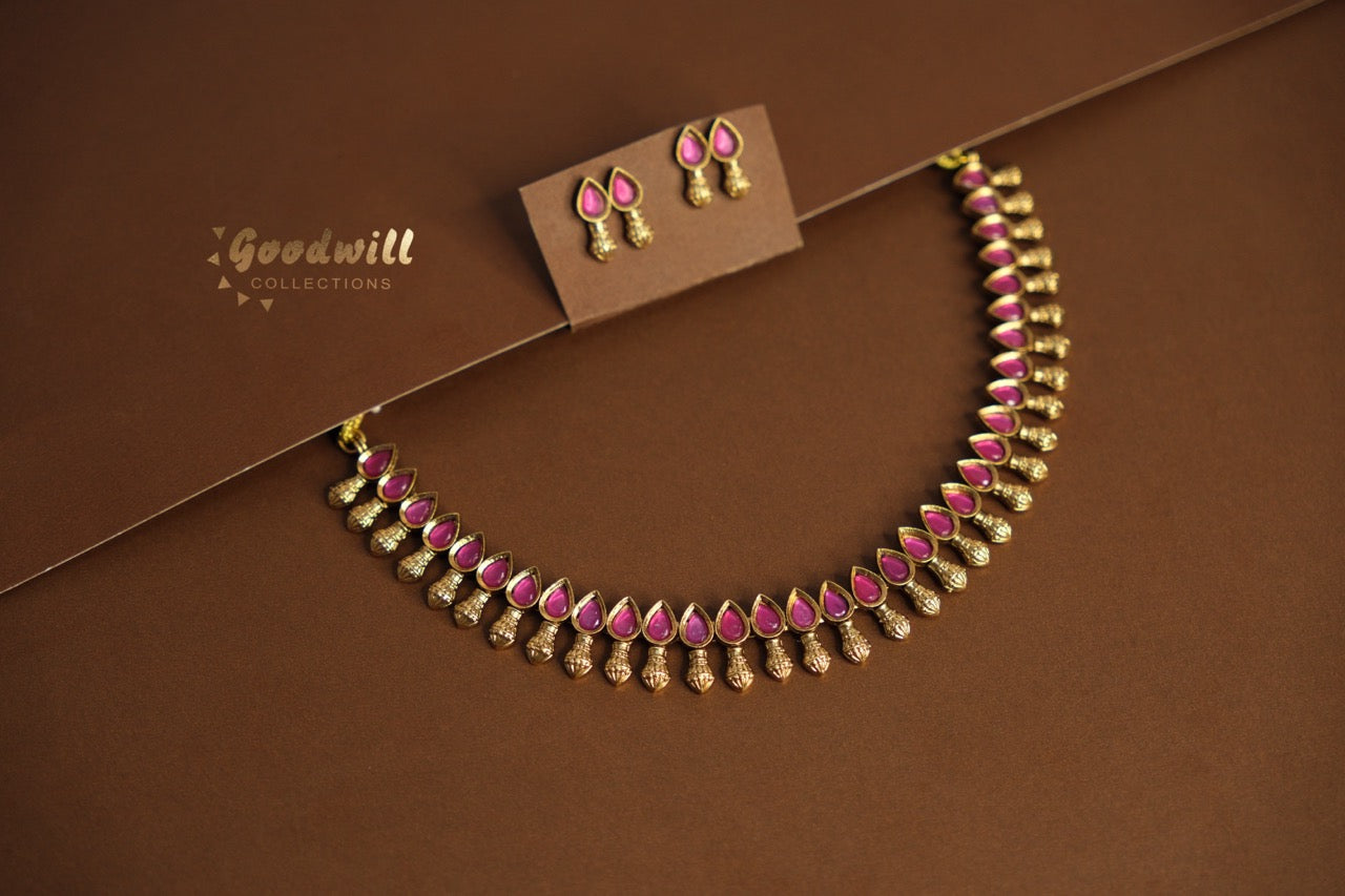 MULLAMOTTU NECKLACE SET