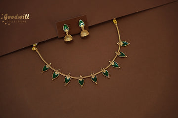 ELEGANT GOPI DESIGN NECKLACE SET