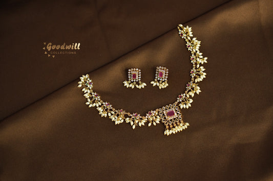 PADMA PEARL BEAD NECKLACE SET