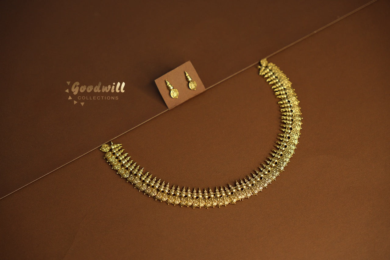 MINI LAKSHMI KASU NECKLACE SET