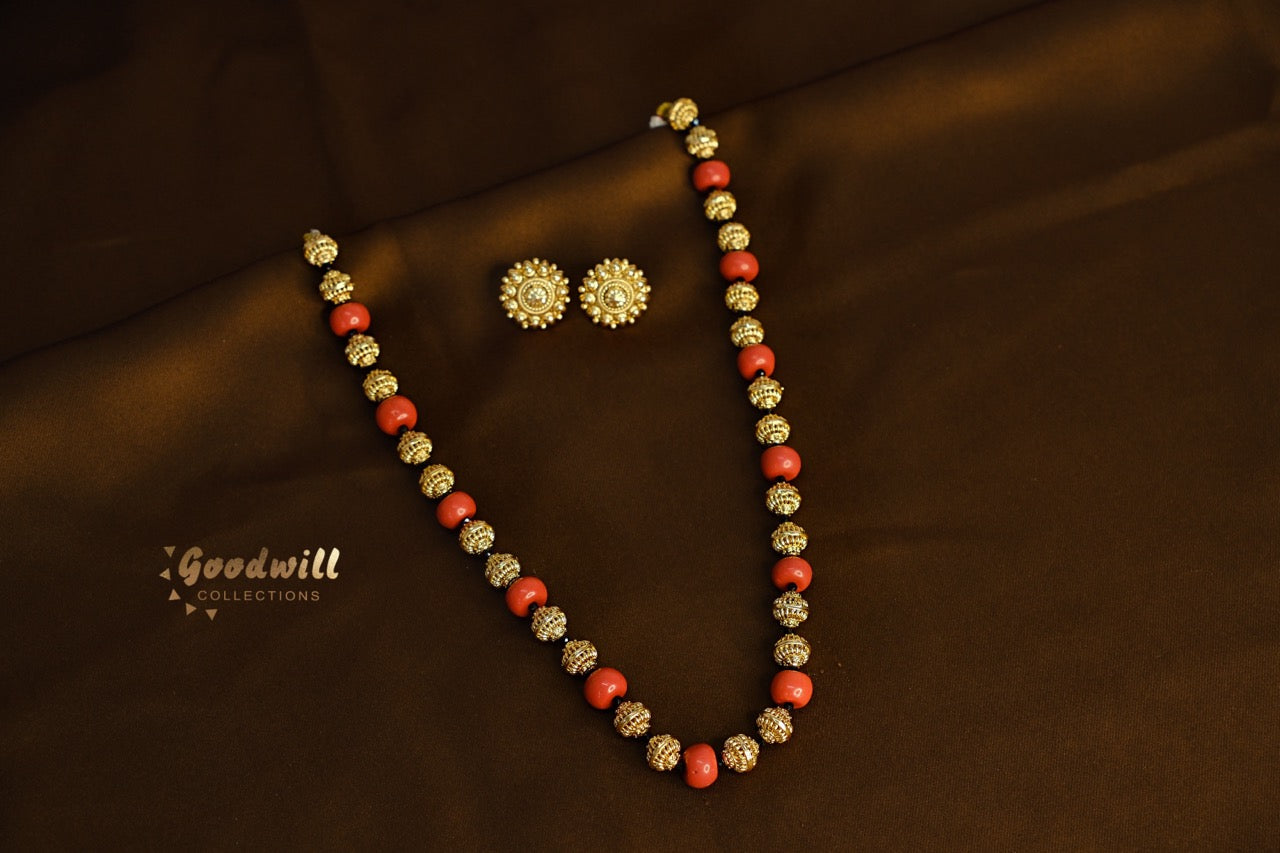 CLASSIC CORAL BEAD CHAIN  2