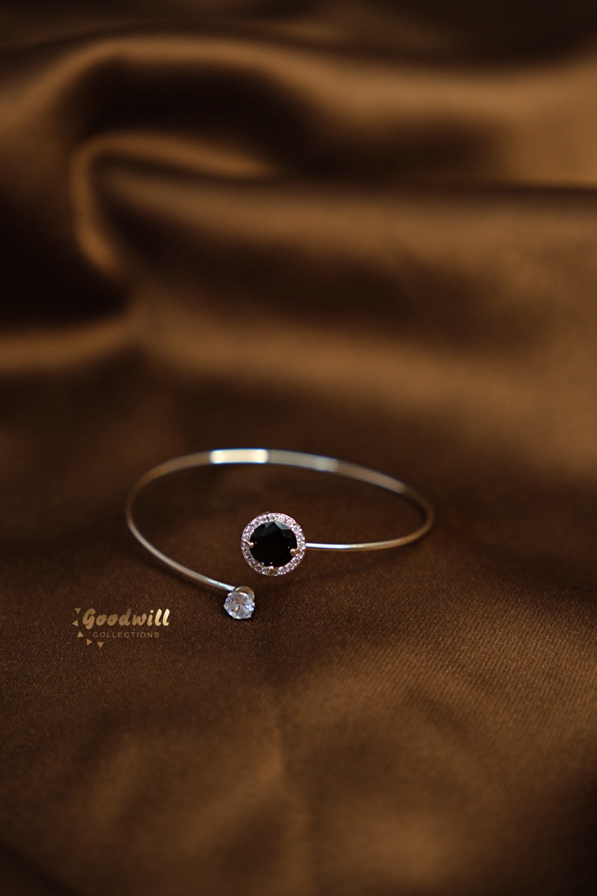 SILVER SIMPLE STONE ADJUSTABLE KADA BANGLE