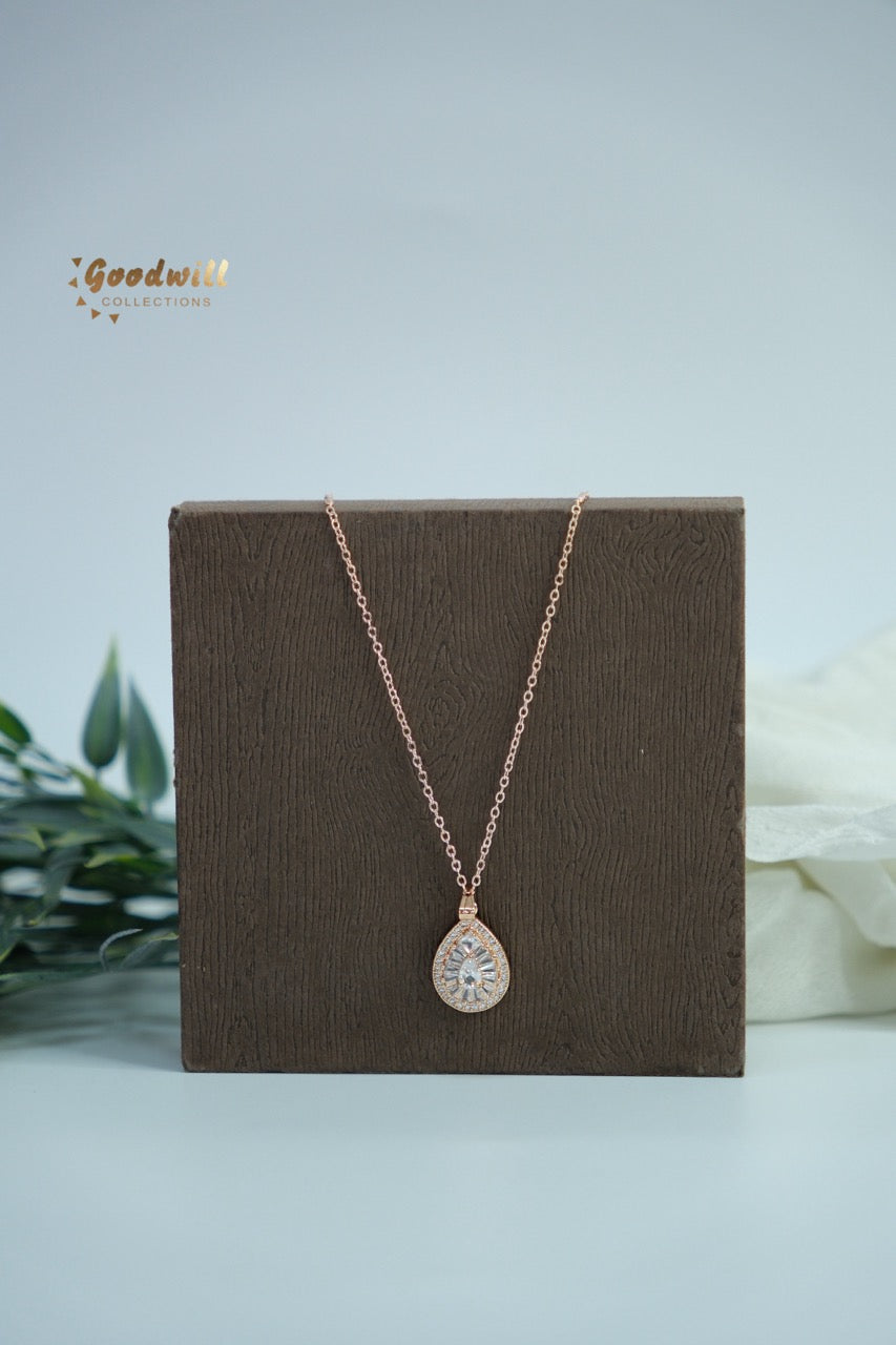 WATER DROP PENDANT NECKLACE