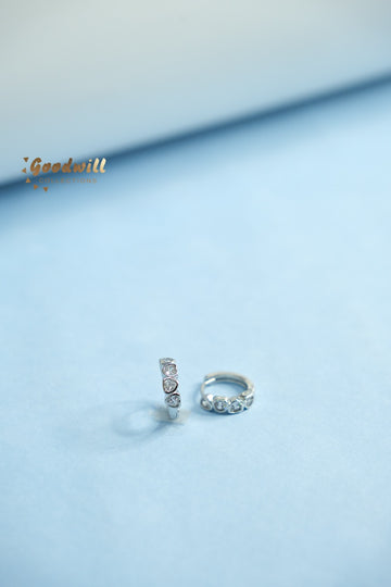 FOUR STONE MINI HOOPS