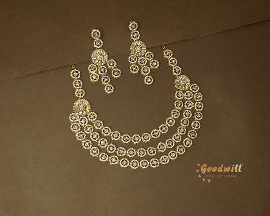 GOLD THREE LAYER STONE NECKLACE SET