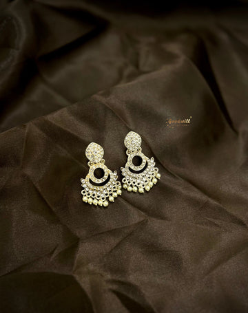 WHITE PEARL GOLDEN HANGING EARRINGS 31