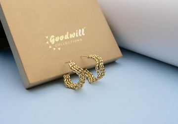 GOLDEN TWISTED WAVY HOOPS